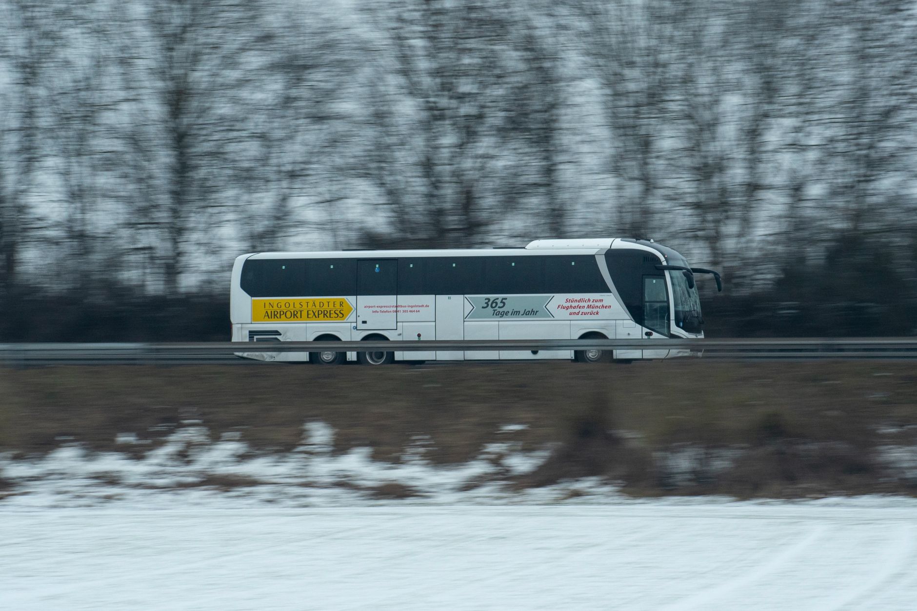 Shaw Corporate Shuttle in the Washington DC metro