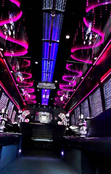 District Charters party-buses